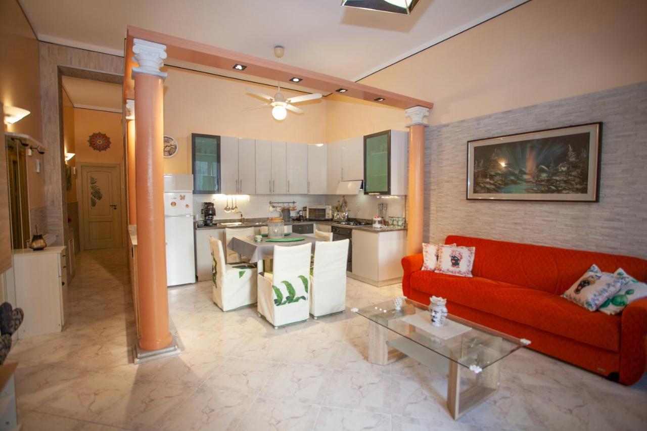 Casa Rosamaria Apartment Giardini Naxos Exterior photo